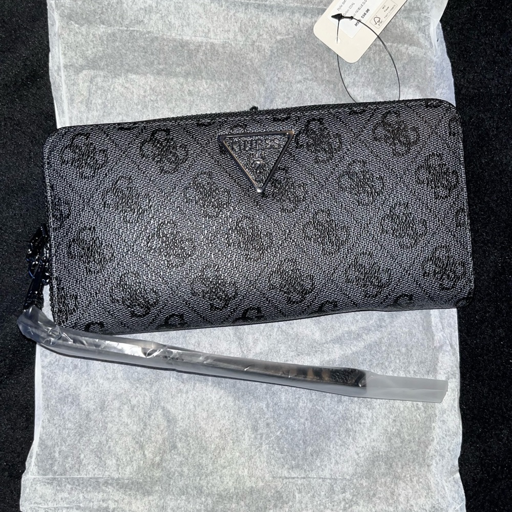 Guess wallet